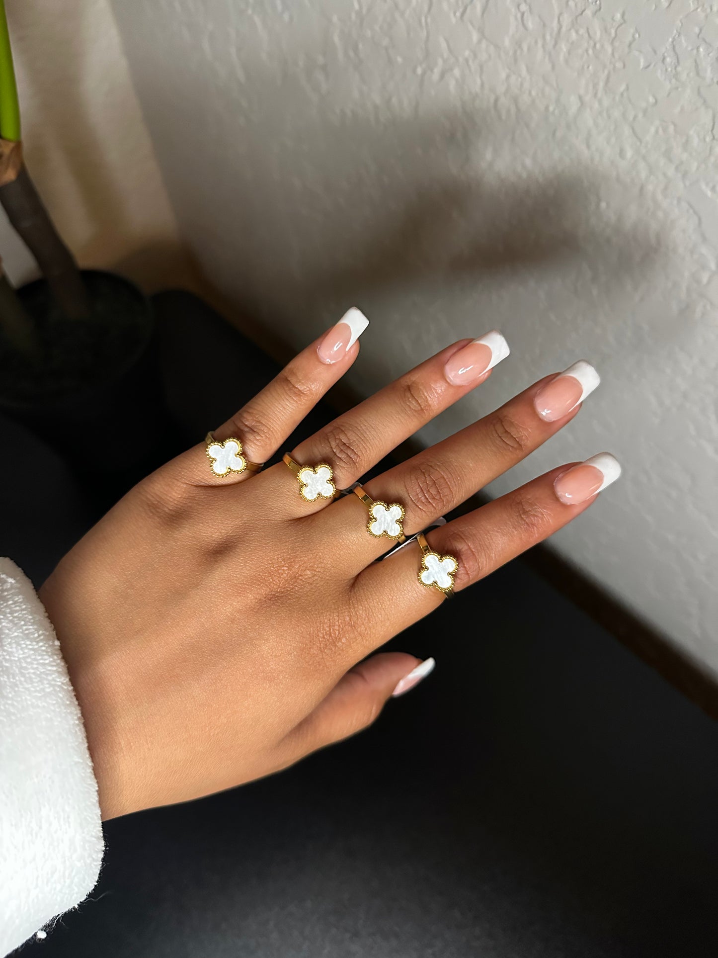 White CloVer